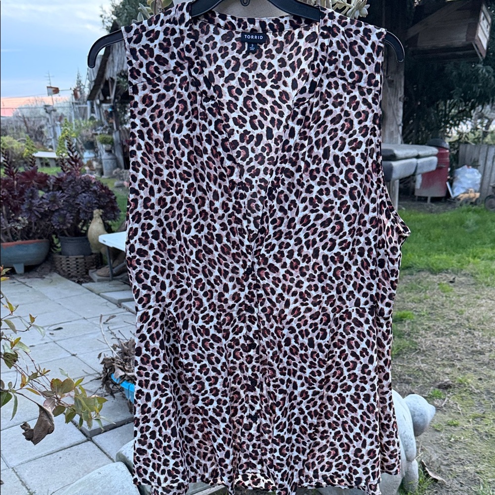 Torrid Leopard Print V-Neck Top